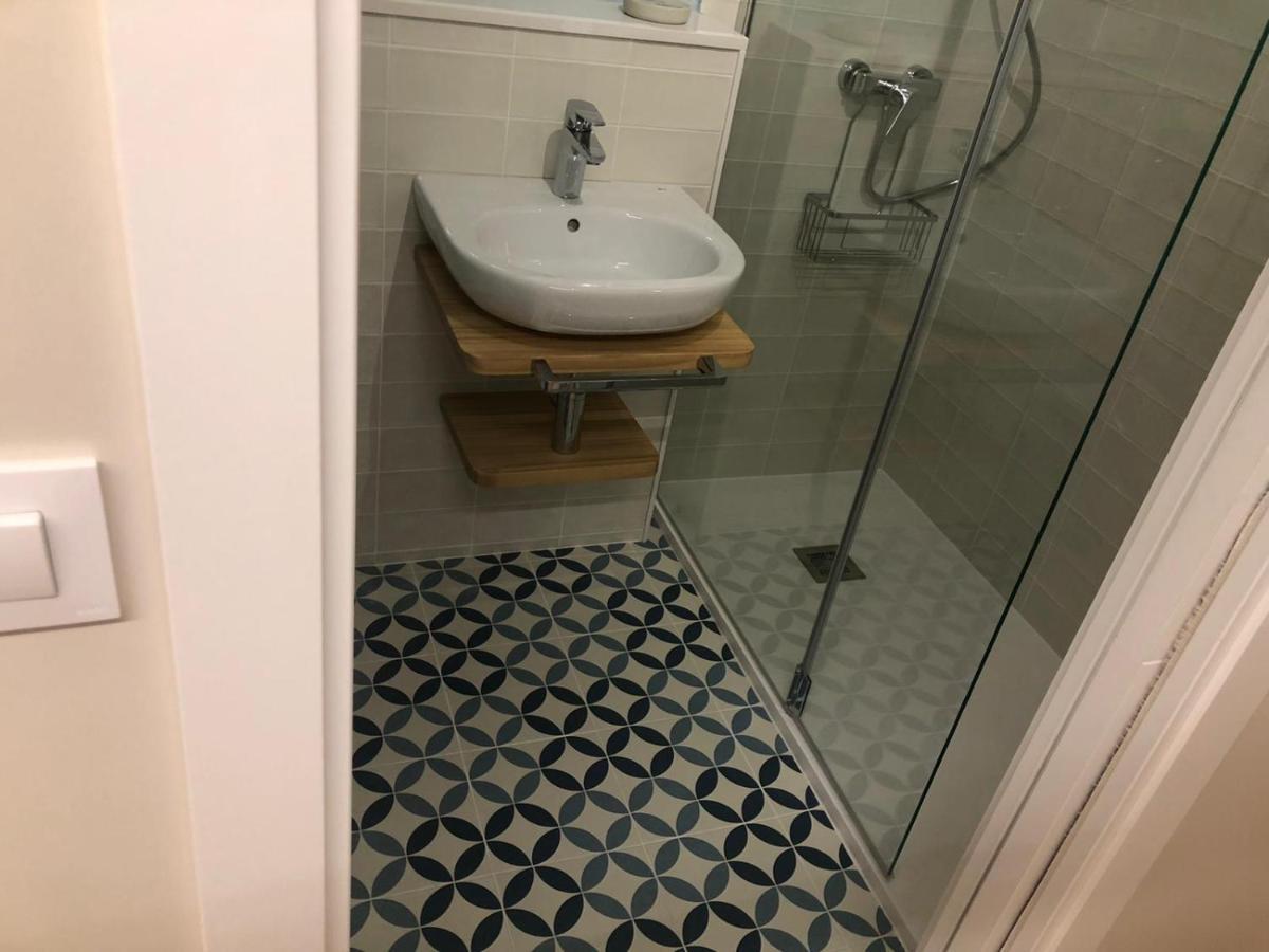 Apartamento Completamente Equipado En Pontedeume. المظهر الخارجي الصورة