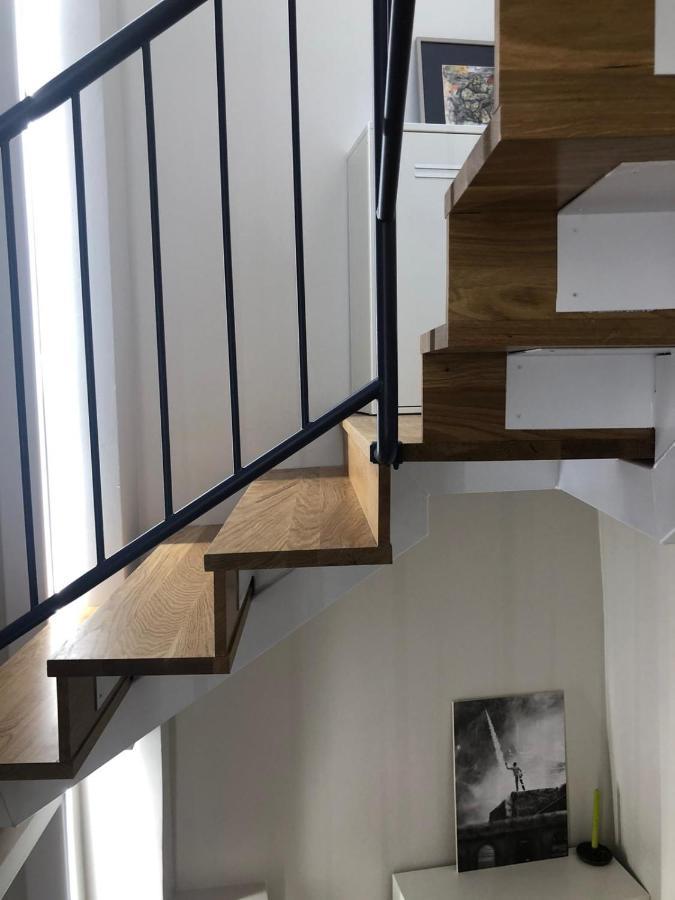 Apartamento Completamente Equipado En Pontedeume. المظهر الخارجي الصورة